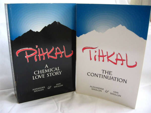 Alexander & Ann Shulgin Pihkal A Chemical Love Story and Tihkal The Continuation