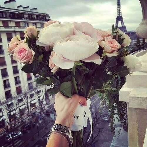 Романтичные выходные в Париже