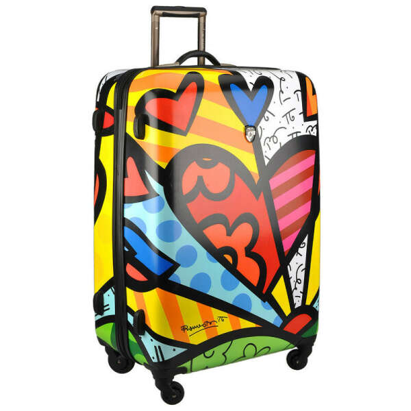 Яркий пластиковый чемодан на 4-х колесиках для путешествий по всему миру
