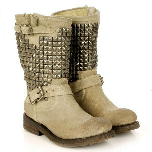 ash boots