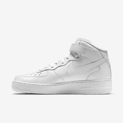 Женские кроссовки Nike Air Force 1 Mid 07 Leather.