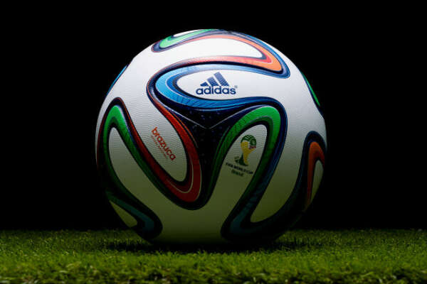 Хочу мяч adidas Brazuca