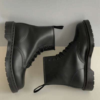 Dr Martens 1460 Mono