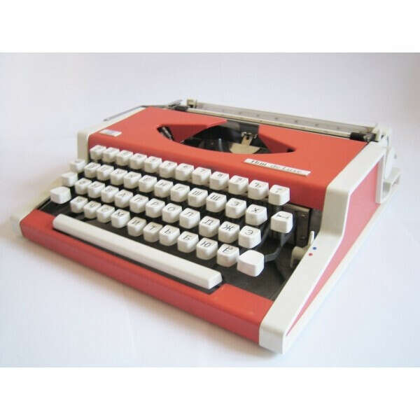 Портативная печатная (пишущая) машинка UNIS de luxe