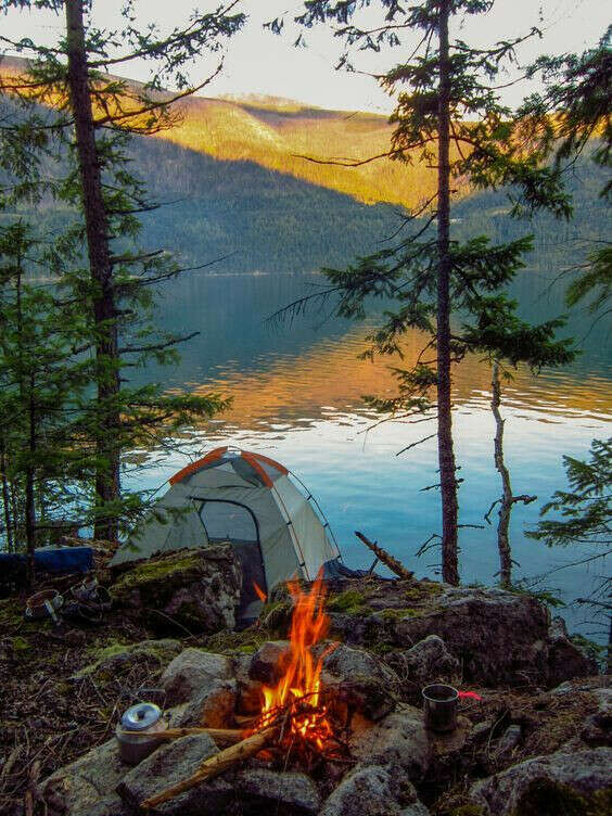 С палаткой к озеру