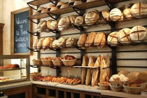 купить свежий, горячий хлеб в пекарне