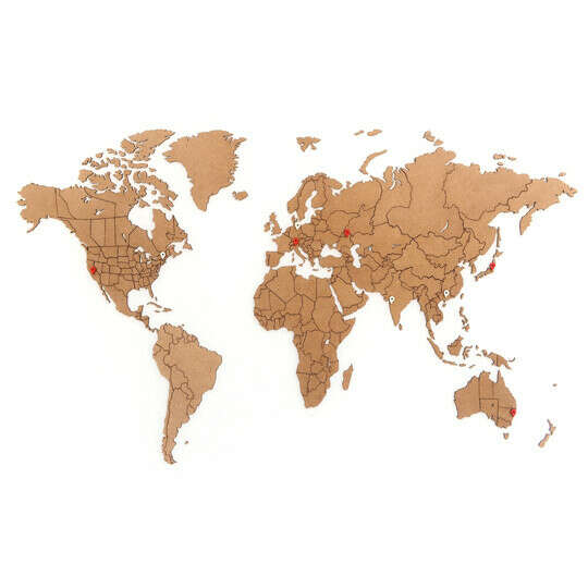 Деревянная карта мира на стену