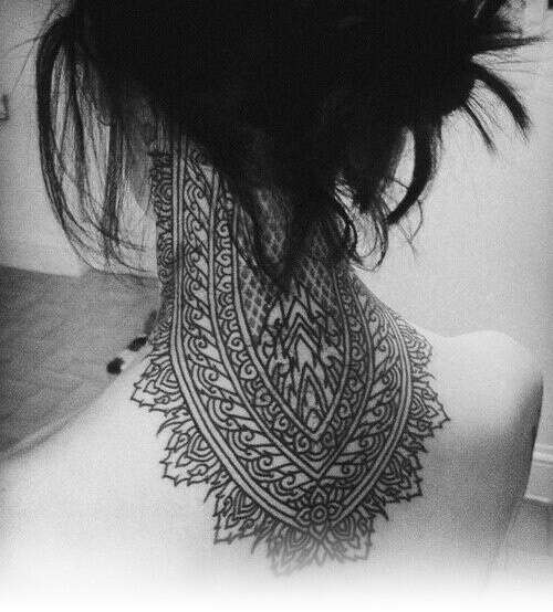 Хочу татуировку на шее.