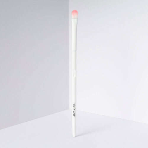 wet n wild Small Concealer Brush at BEAUTY BAY