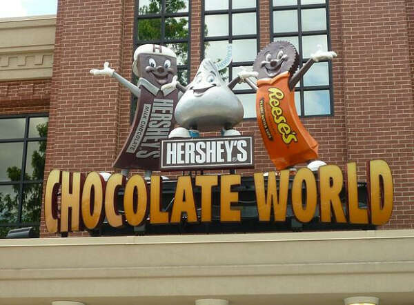 посетить шоколадную фабрику HERSHEY (Пенсильвания)