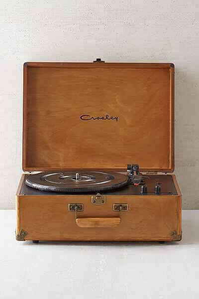 Crosley X UO Keepsake Wood Portable USB Vinyl Record Player - Urban Outfitters