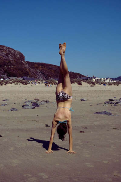 Handstand