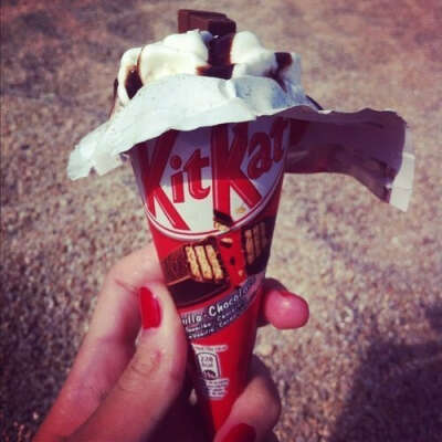 Попробовать мороженое "Kit Kat"