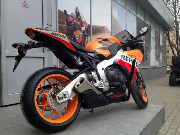 Honda CBR1000RA