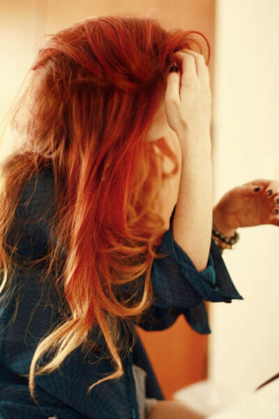 Покрасить волосы в рыжий цвет