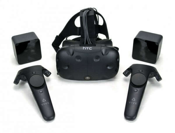 Очки виртуальной реальности и контроллеры HTC Vive Pro Full Kit