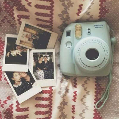 FujiFilm Instax Mini 8