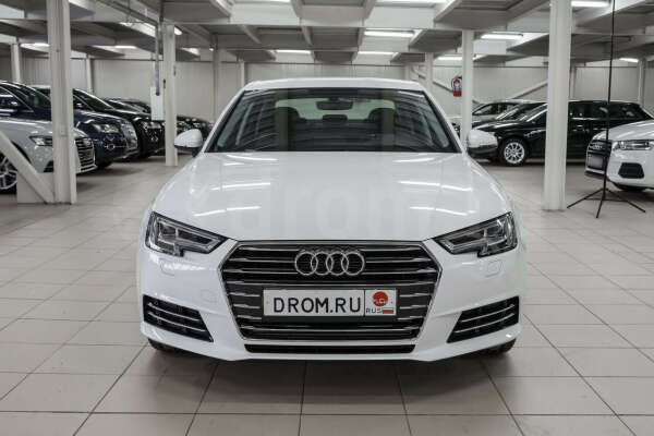 Audi A4 2.0 40 TFSI S tronic Sport (2015)